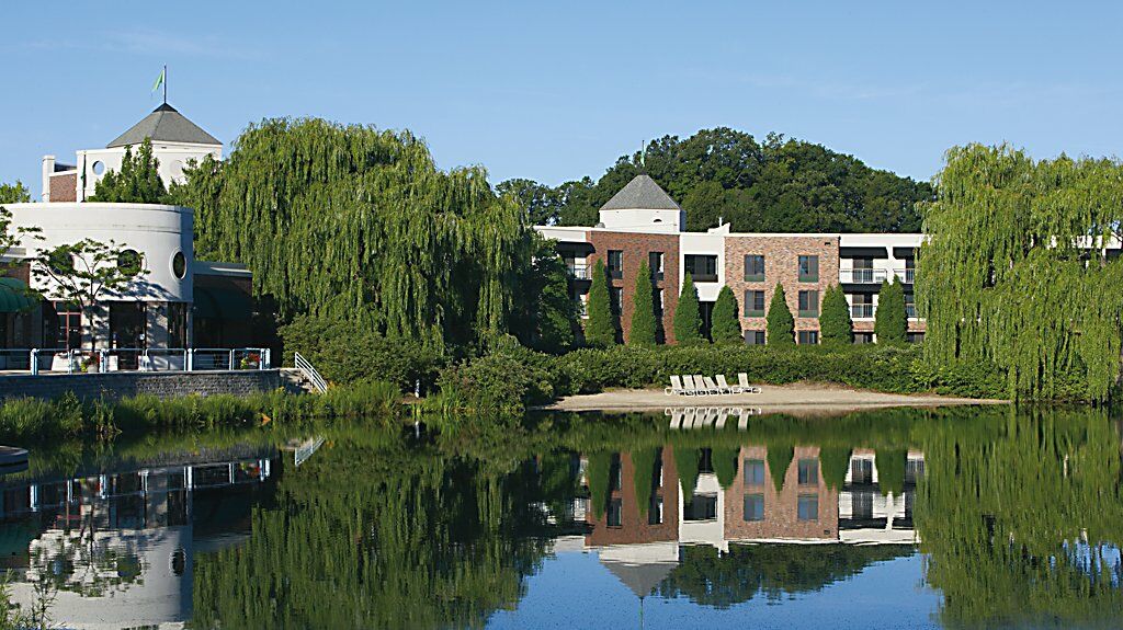 Inn On Woodlake Kohler Exterior photo